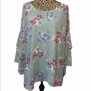 3/$25 Michel Studio Floral Bell Sleeve Blouse 12